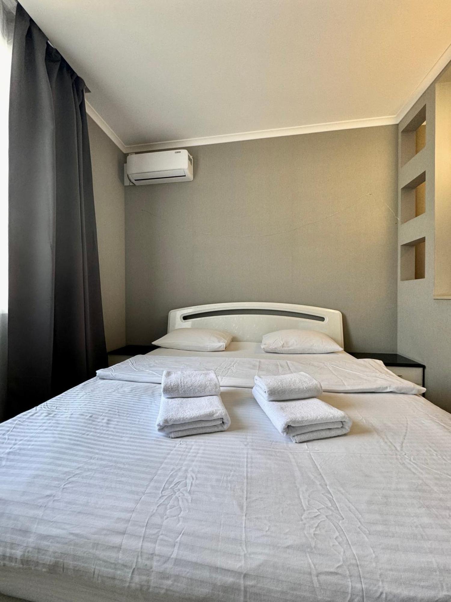 Apartment Apartpoltava світлі та стильні в центрі полтави біля театру гоголя, цум, банківський чек *